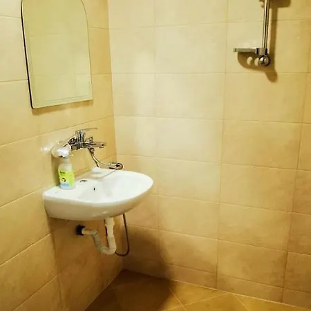 ホステル ритон ルセ